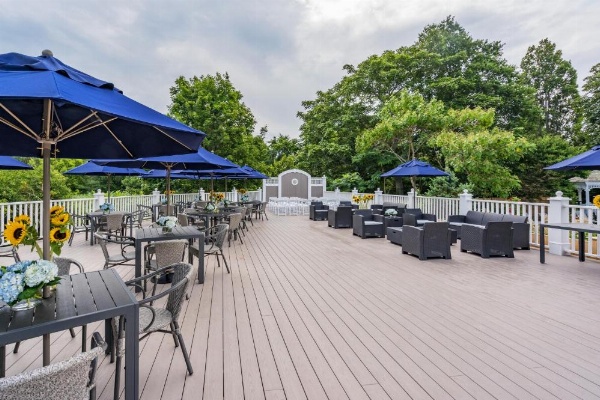 Dan'l Webster Inn and Spa image 9